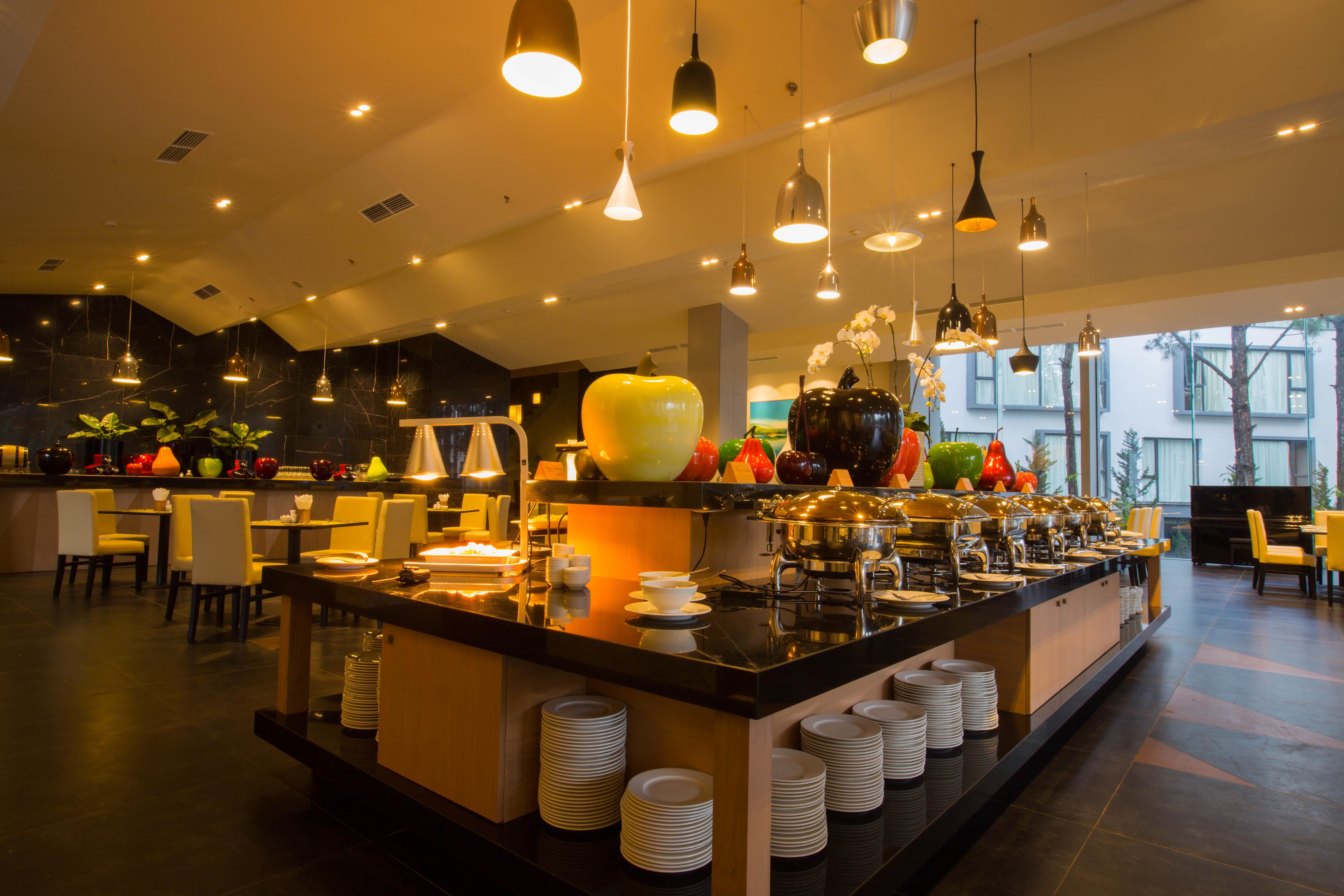 Terracotta Hotel & Resort Dalat Bagian luar foto