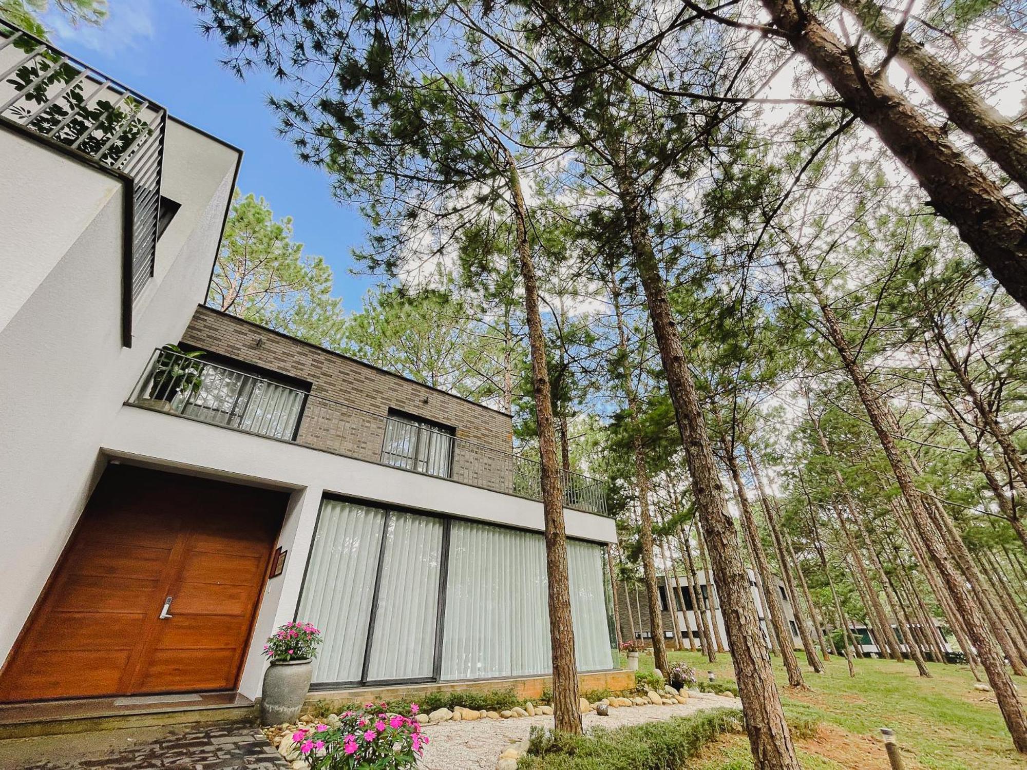 Terracotta Hotel & Resort Dalat Bagian luar foto